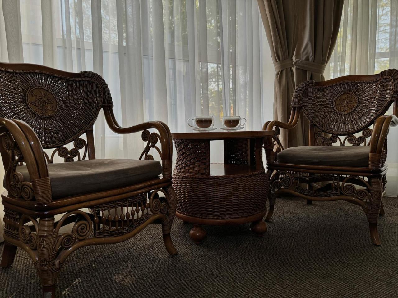 Hotel Aqvium Dniepropietrowsk Zewnętrze zdjęcie