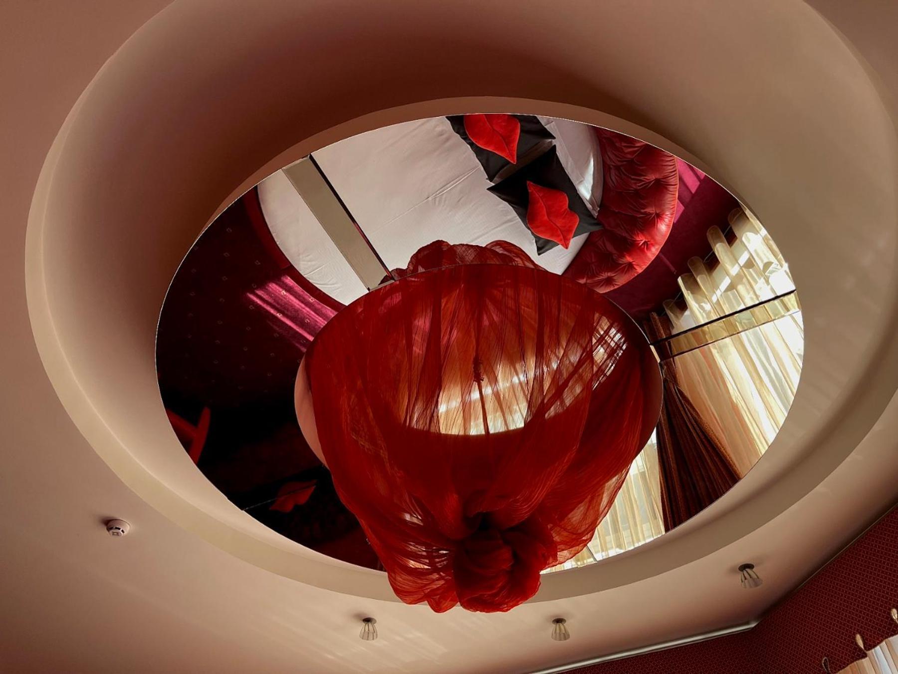 Hotel Aqvium Dniepropietrowsk Zewnętrze zdjęcie