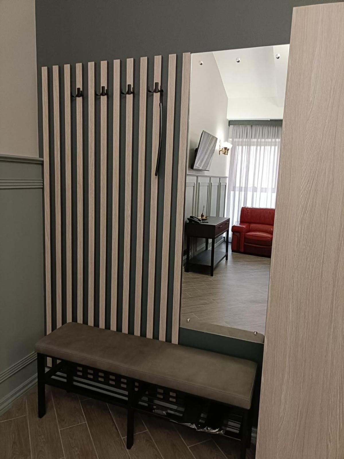 Hotel Aqvium Dniepropietrowsk Zewnętrze zdjęcie