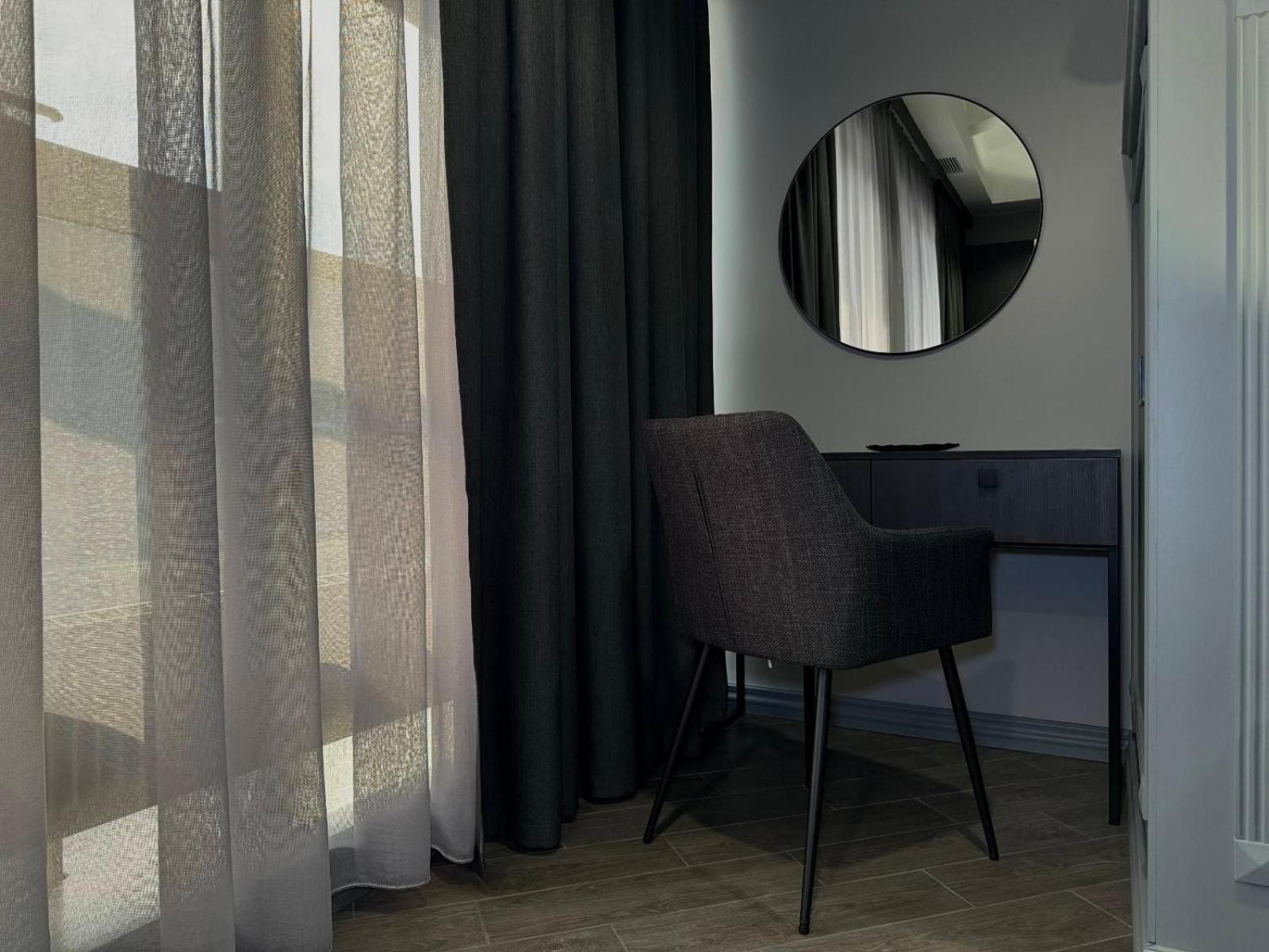 Hotel Aqvium Dniepropietrowsk Zewnętrze zdjęcie