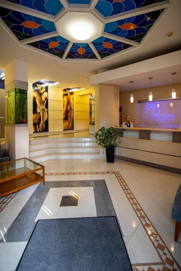 Hotel Aqvium Dniepropietrowsk Zewnętrze zdjęcie